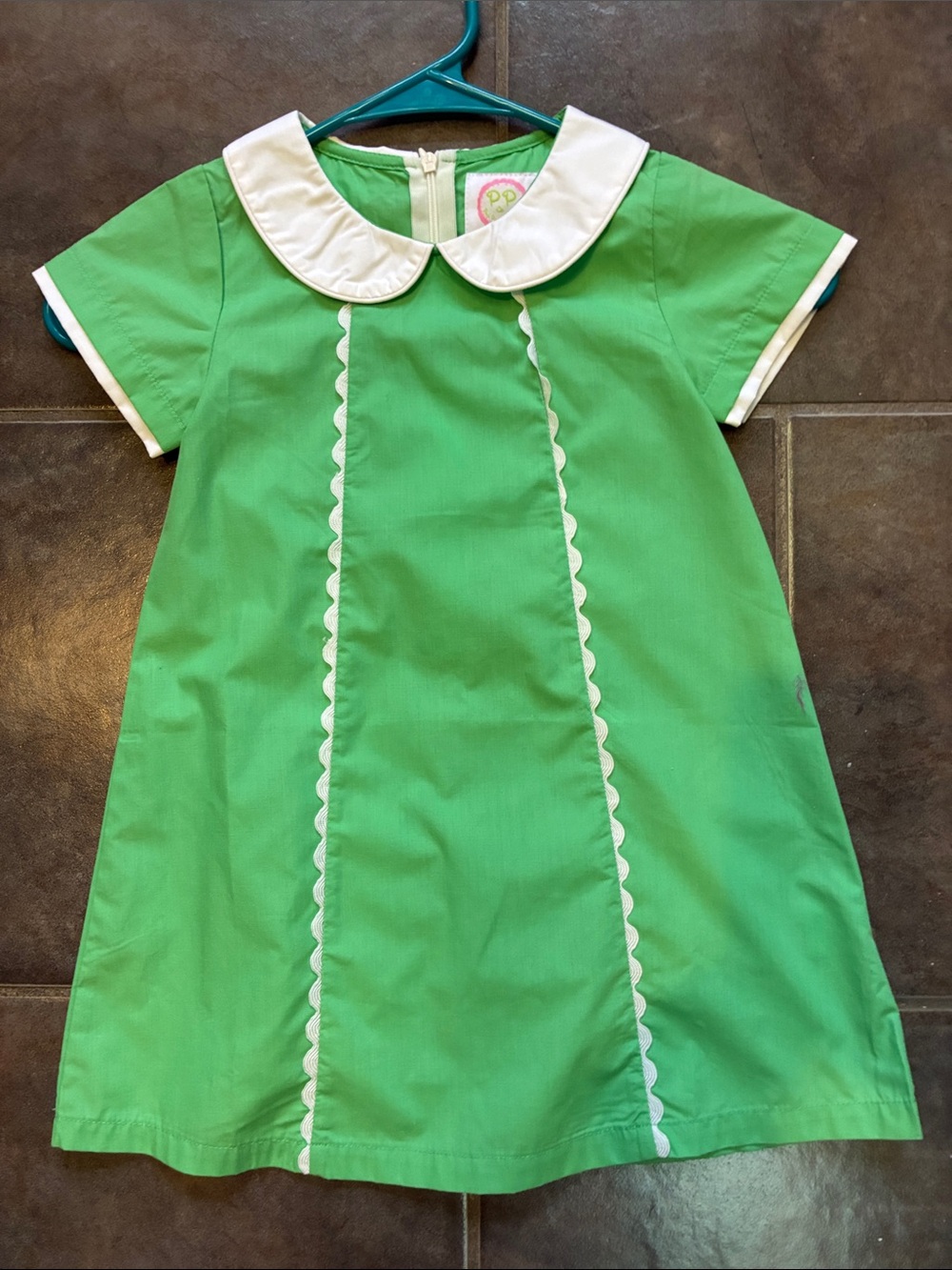 Girls' Green Short-Sleeve Dress with White Peter Pan Collar